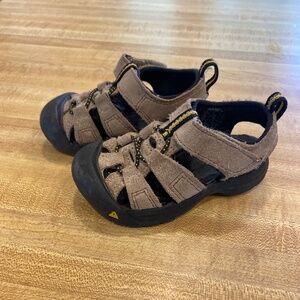 4c Toddler Hiking Sandals Keen
